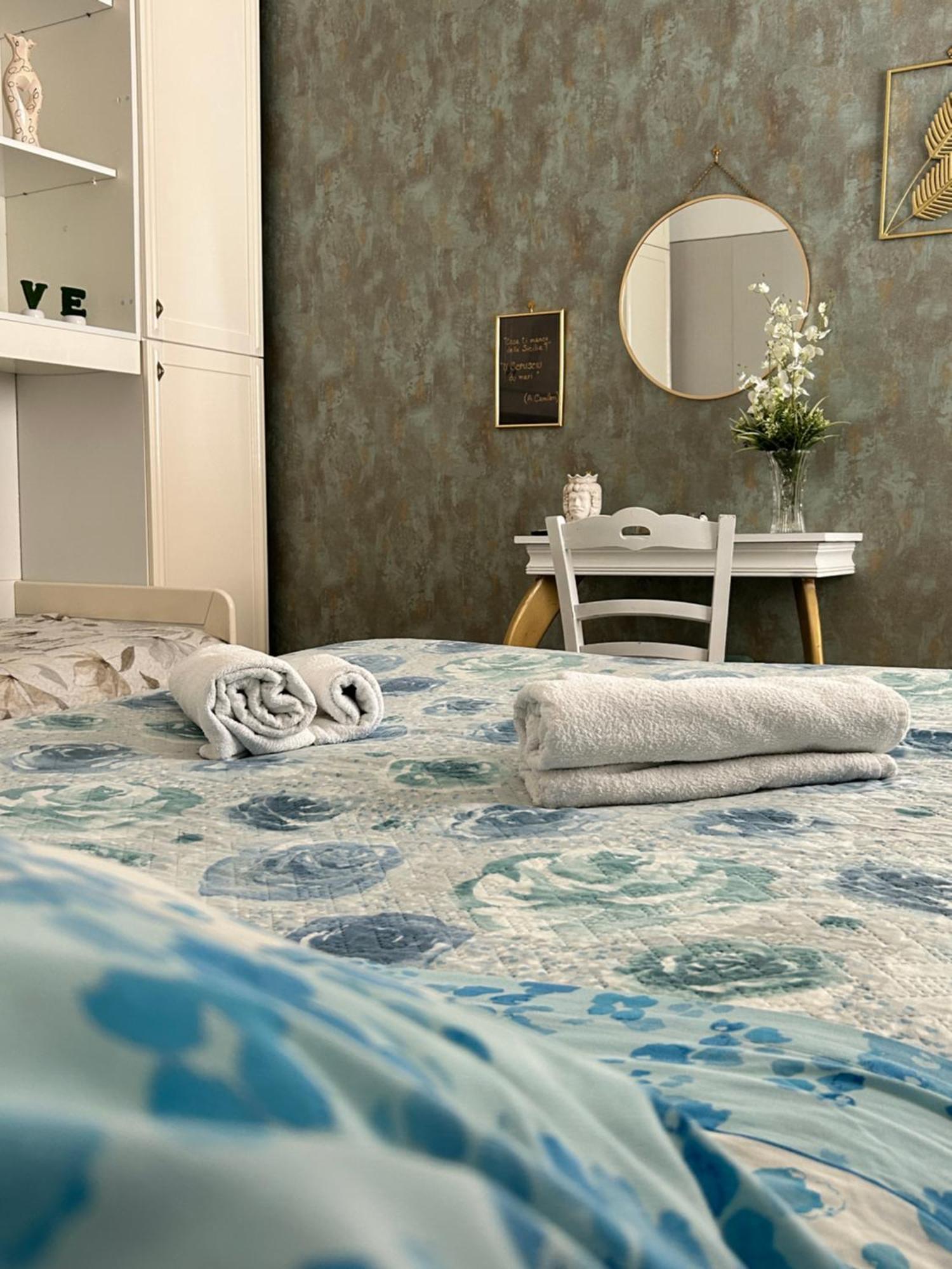 La Finestrella Apartment Giardina Gallotti Ngoại thất bức ảnh