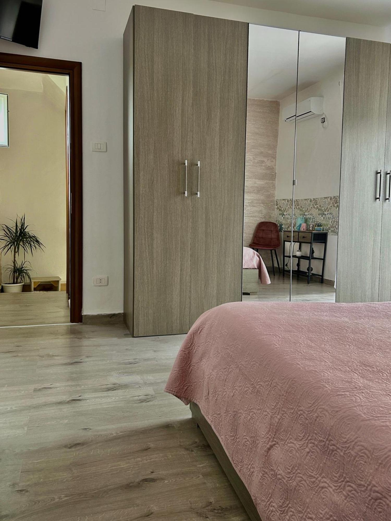 La Finestrella Apartment Giardina Gallotti Ngoại thất bức ảnh